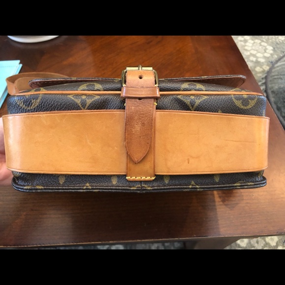 Authentic vintage LOUIS VUITTON Monogram Canvas Cartouchierre MM Shoulder Bag - Picture 5 of 14